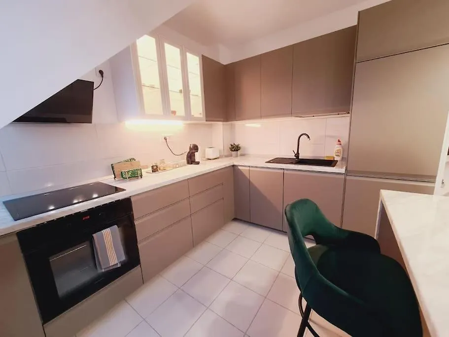 Bucharest Central B Apartment